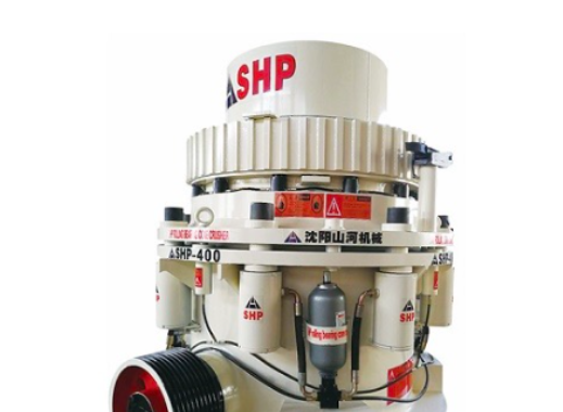 内蒙高速圆锥破碎机：破碎前卫